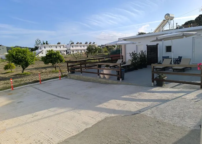 Apartment Falirakion *